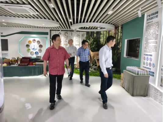 Ê×Ò³- ×ðÁú¼¯ÍÅÖйú¹ÙÍøÈë¿Ú